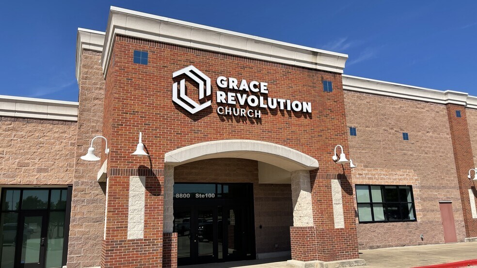 Primary Photo Of 8800 N Tarrant Pky, North Richland Hills Freestanding For Lease