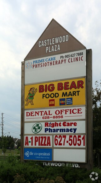 More Photos Of 2 Castlewood Blvd, Dundas Storefront Retail Office For Lease