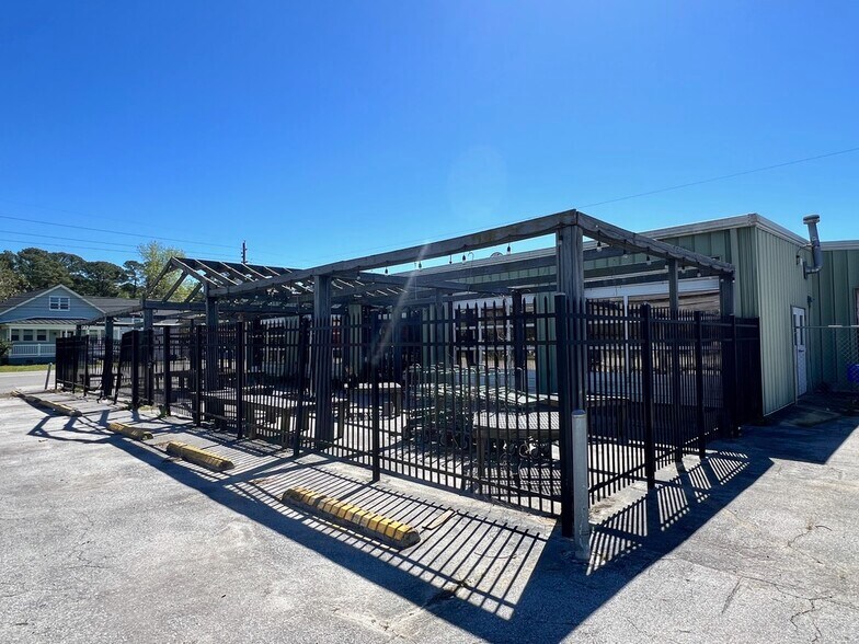 More Photos Of 1309 Old Cherry Point Rd, New Bern Light Manufacturing For Sale