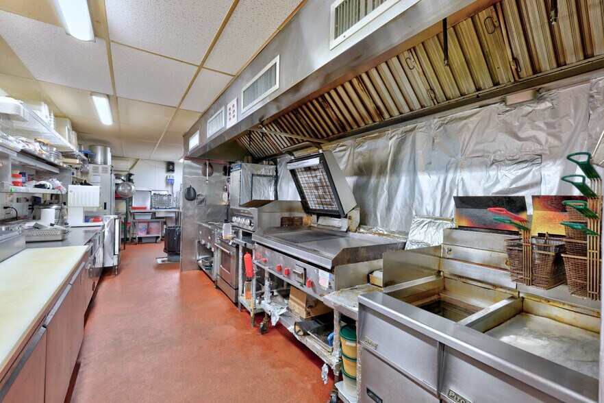 More Photos Of 36422 State Highway 23, Grand Gorge Restaurant For Sale