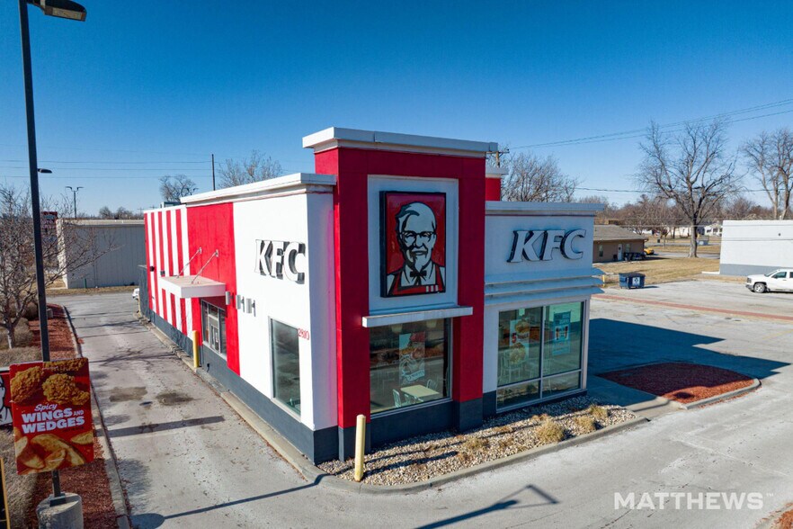 More Photos Of 2810 W Broadway, Council Bluffs Fast Food For Sale