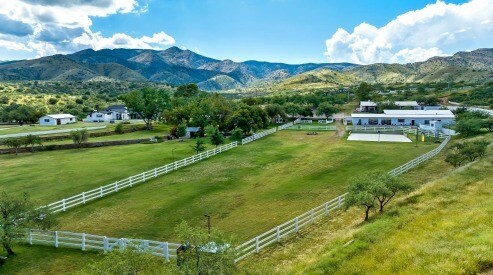 More Photos Of 36033 S Mt Lemmon Rd, Oracle Hospitality For Sale