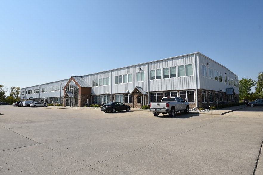 Primary Photo Of 4225 38th St S, Fargo Office For Lease