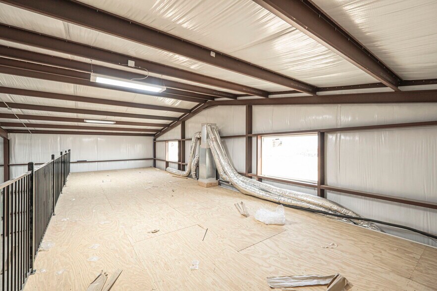 More Photos Of 14010 W Silver Fox Trl, Odessa Warehouse For Sale