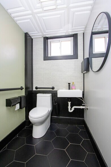 More Photos Of 153 W Main St, Loudonville Restaurant For Sale