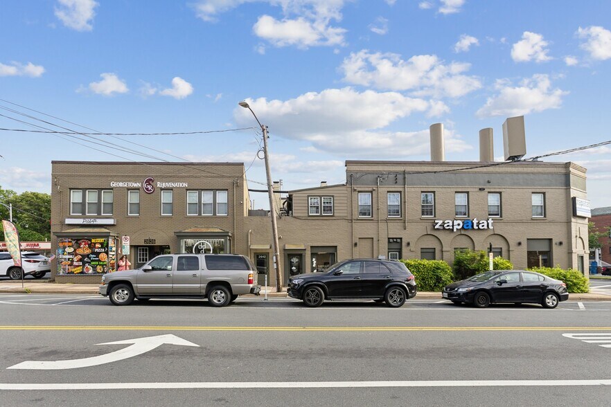 More Photos Of 2725-2731 Washington Blvd, Arlington Multifamily For Sale