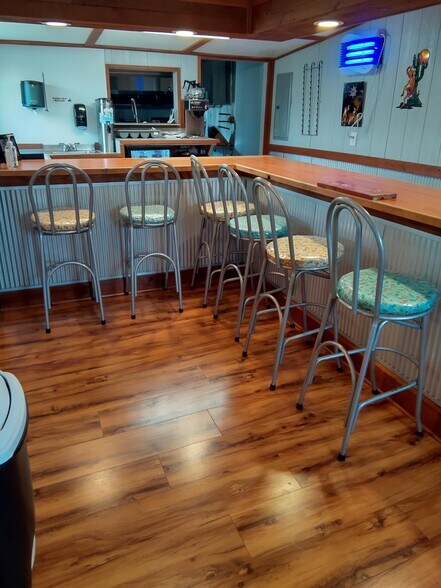 More Photos Of 108 N Main St, Spavinaw Restaurant For Sale