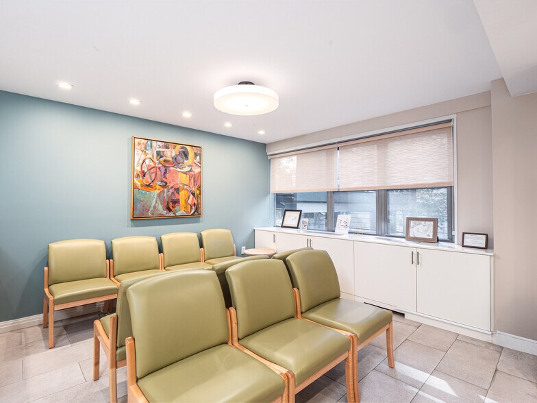 More Photos Of 132 E 76th St, New York Apartments For Sale