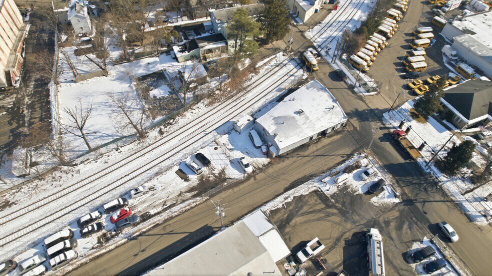 More Photos Of 59 W Church St, Spring Valley Auto Repair For Sale