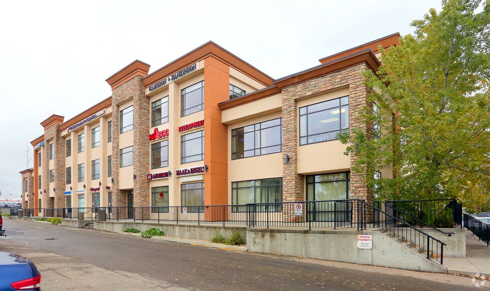 More Photos Of 9803-9815 34 Ave NW, Edmonton Office For Lease