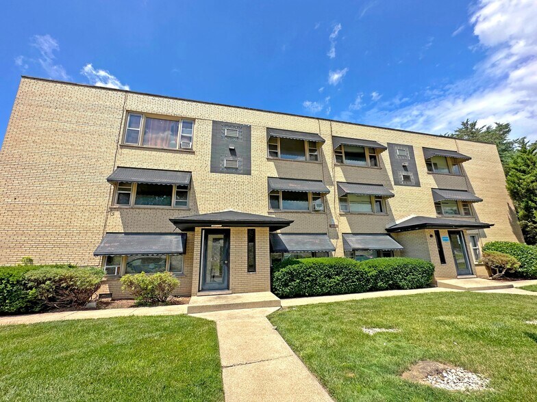 More Photos Of 14130-14132 S Atlantic Ave, Riverdale Multifamily For Sale