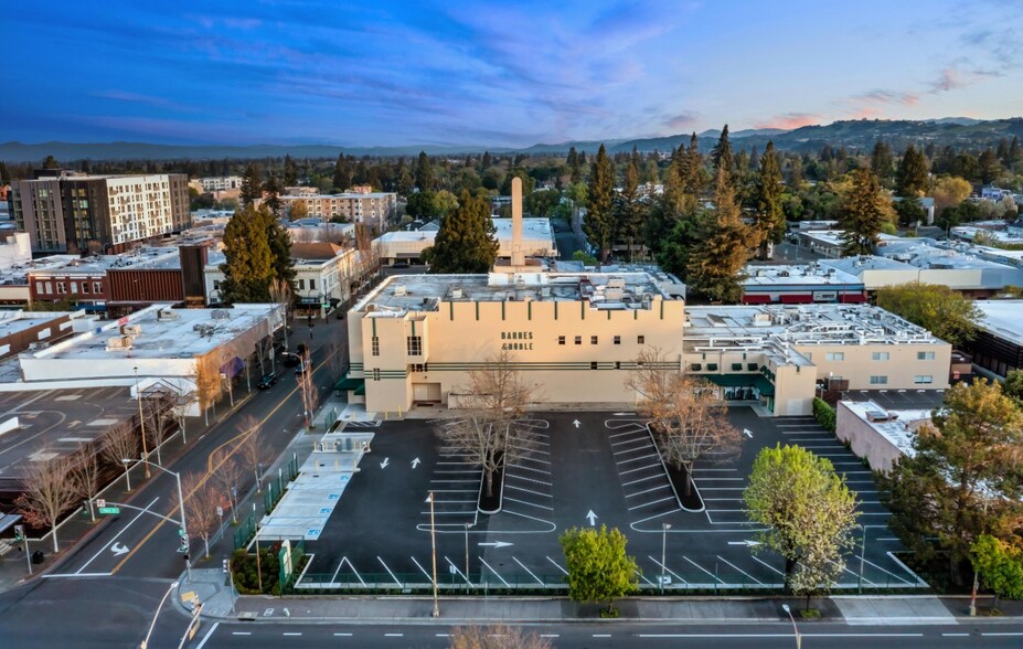 More Photos Of 700 4th St, Santa Rosa Office For Lease