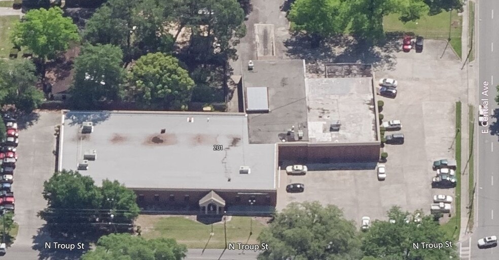 More Photos Of 201 N Troup St, Valdosta Office For Sale