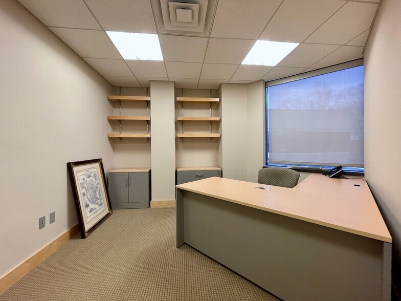 More Photos Of 90 Grove St, Ridgefield Medical For Sale