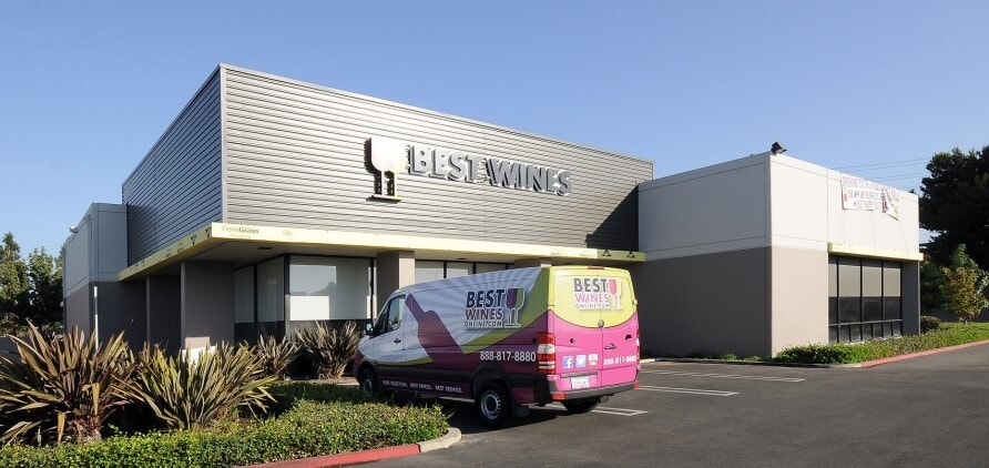 More Photos Of 1544 E Warner Ave, Santa Ana Showroom For Sale