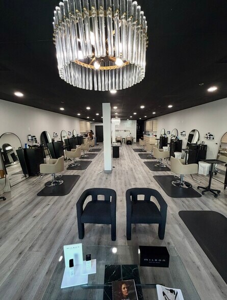 More Photos Of 927 20th St, Sacramento Storefront Retail Residential For Lease