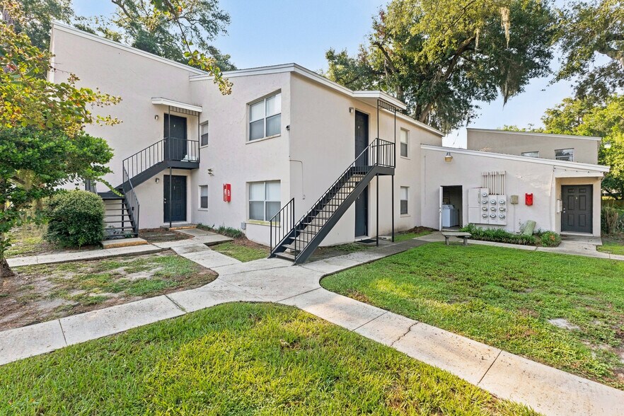 More Photos Of 1005 S New York Ave, Lakeland Apartments For Sale