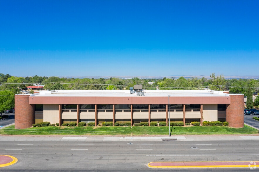 More Photos Of 1717 Louisiana Blvd NE, Albuquerque Medical For Lease