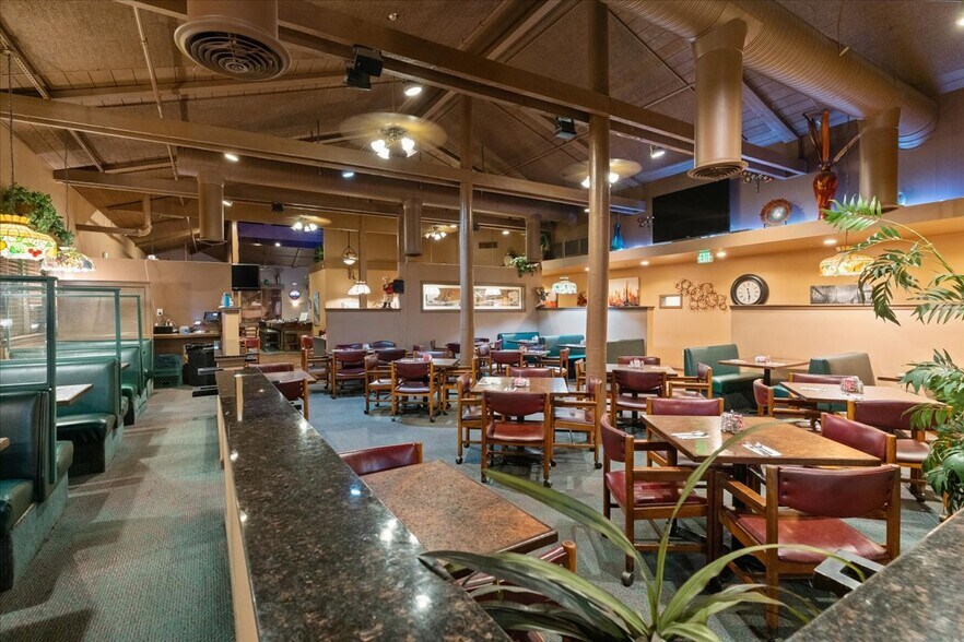 More Photos Of 12555 W Bell Rd, Surprise Restaurant For Sale