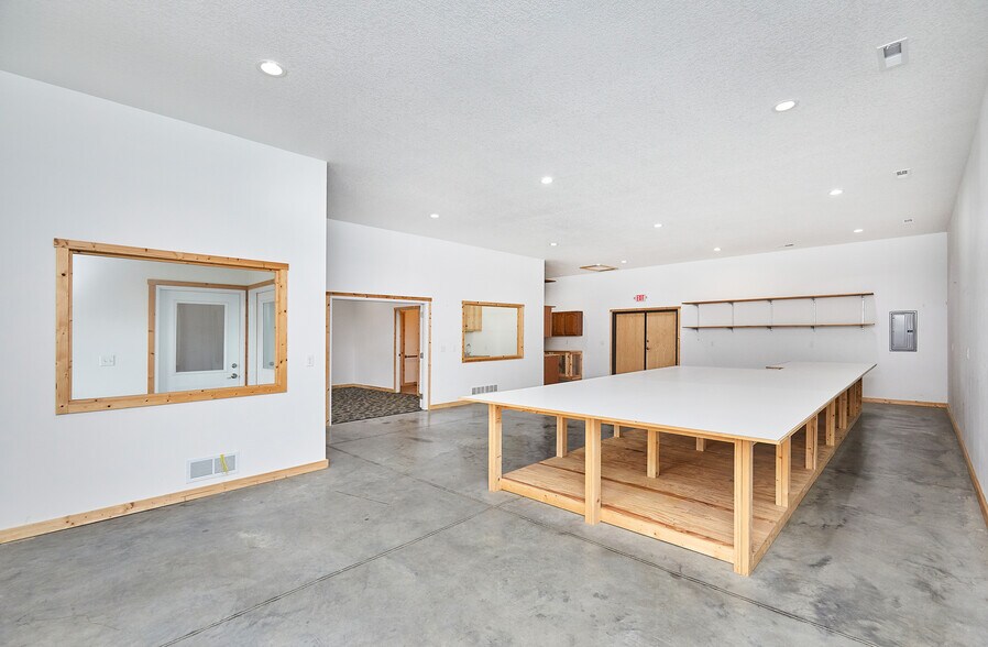 More Photos Of 110 NE 2nd St, Stuart Flex For Sale
