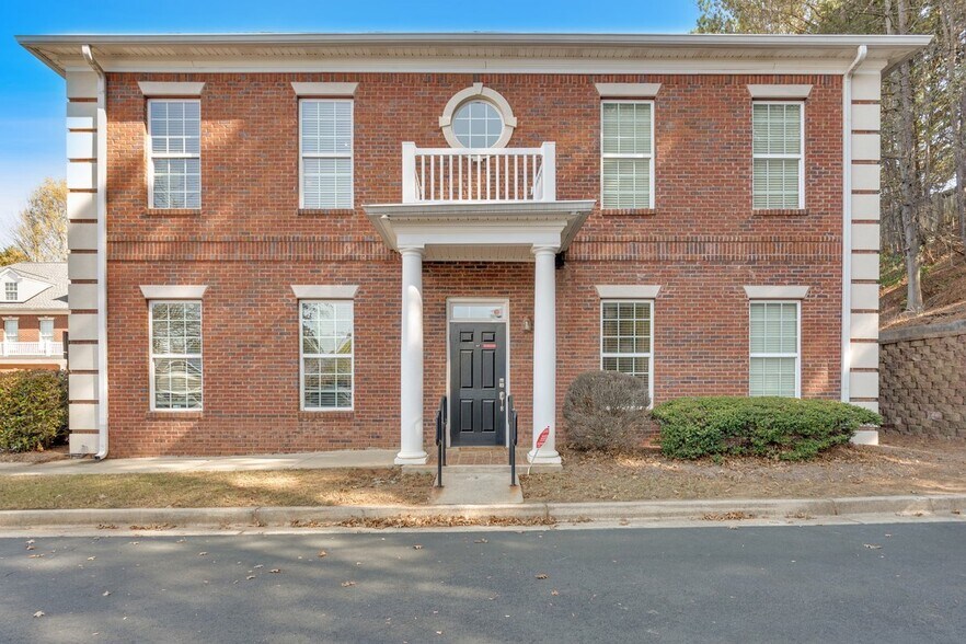 More Photos Of 3104 Creekside Village Dr NW, Kennesaw Loft Creative Space For Sale