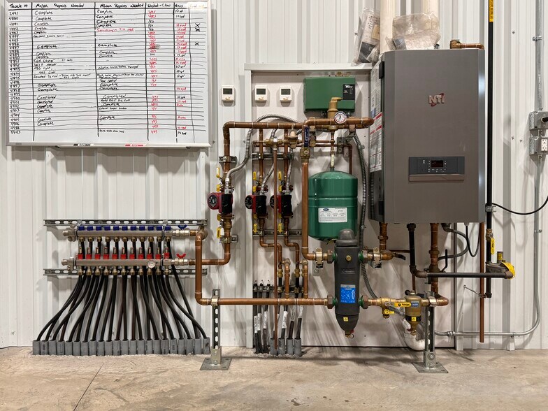 More Photos Of N643 Boulder Rd, Watertown Distribution For Sale