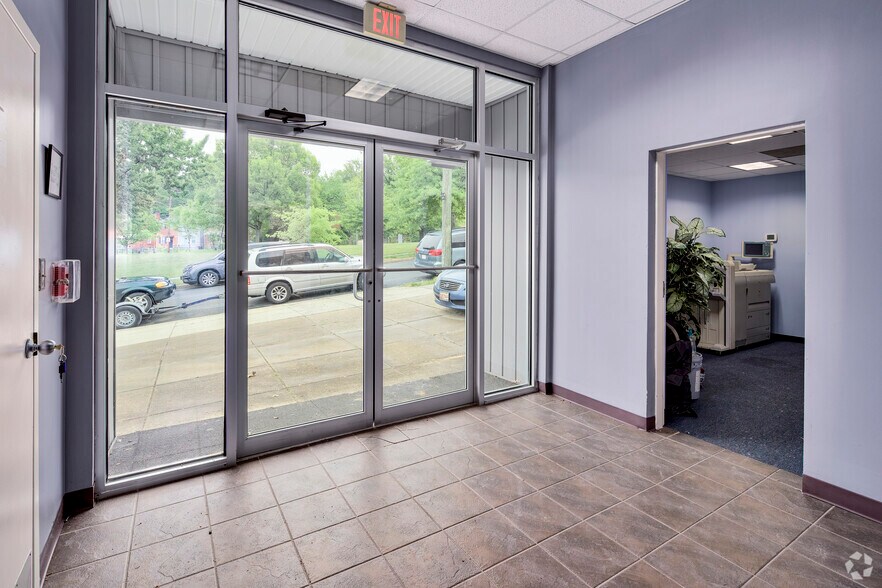 More Photos Of 441 Chaplin St SE, Washington Religious Facility For Sale