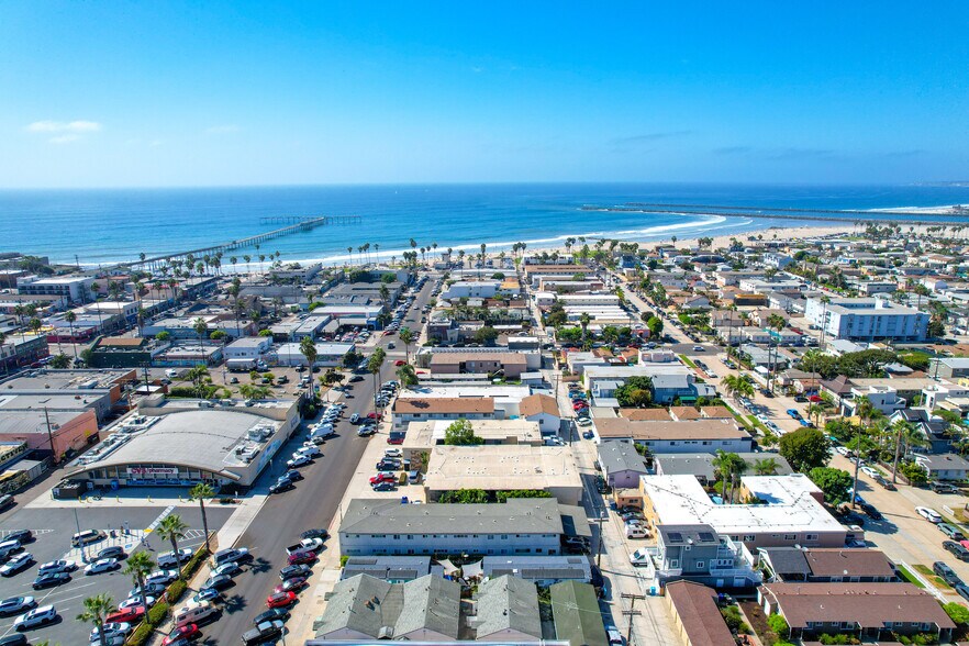 More Photos Of 4930 Santa Monica Ave, San Diego Apartments For Sale