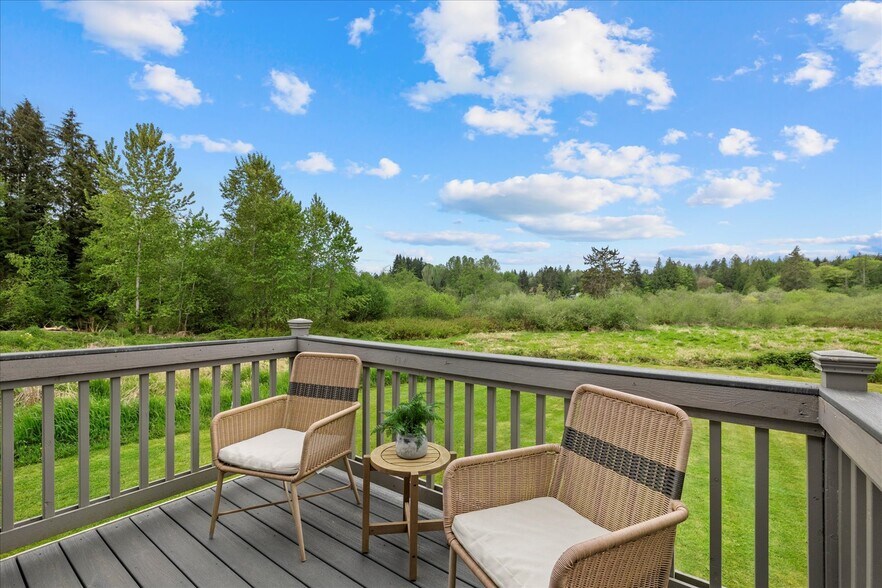 More Photos Of 930 Stitch Rd, Lake Stevens Apartments For Sale