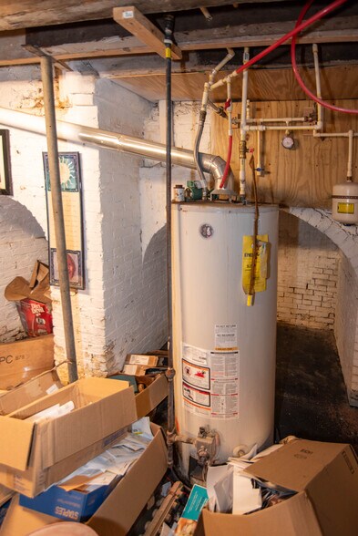 More Photos Of 405 N Paca St, Baltimore Storefront Retail Office For Sale