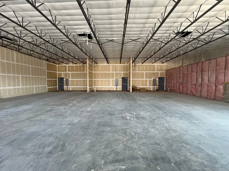 More Photos Of 5400 Central Ave SE, Albuquerque Unknown For Lease
