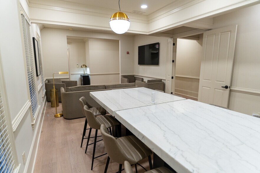 More Photos Of 4900 Ivey Rd, Acworth Coworking Space