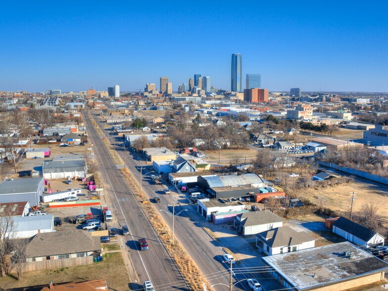 More Photos Of 1628 Linwood Blvd, Oklahoma City Freestanding For Sale