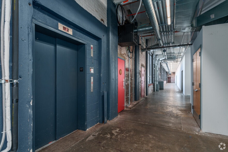 More Photos Of 3401 N I St, Philadelphia Loft Creative Space For Sale