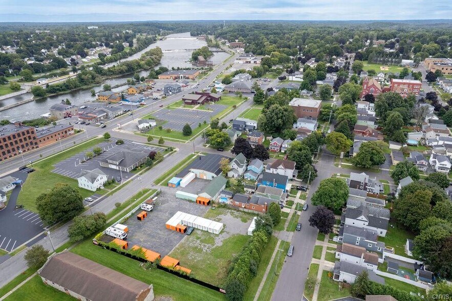 More Photos Of 17-19 W Albany St, Oswego Self Storage For Sale