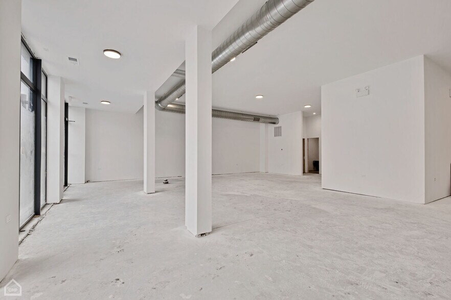 More Photos Of 4414 N Kedzie Ave, Chicago Apartments For Lease