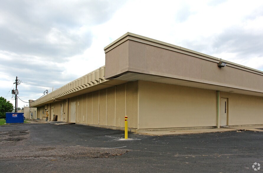More Photos Of 9490 Airline Hwy, Baton Rouge Unknown For Lease