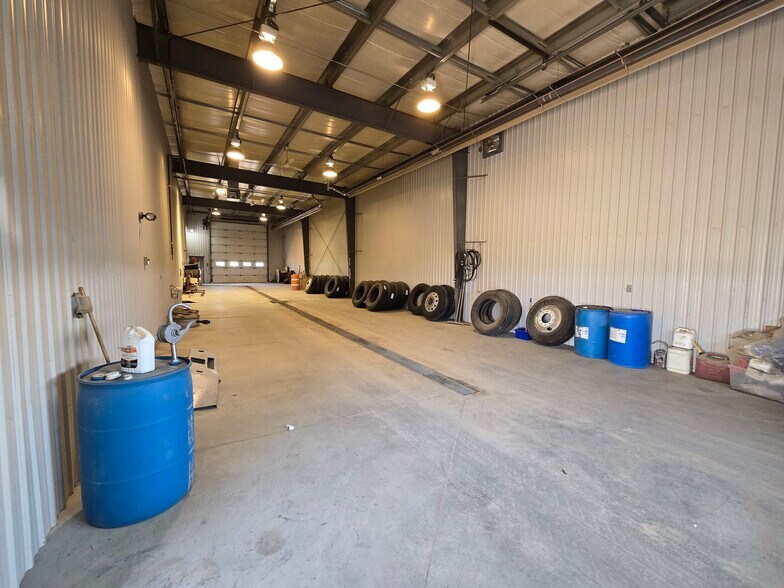 More Photos Of 28244 Hwy 590, Red Deer County Warehouse For Sale