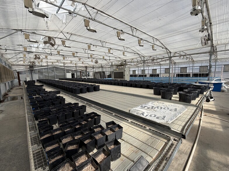 More Photos Of 23059 S 105th St E, Porum Manufacturing For Sale