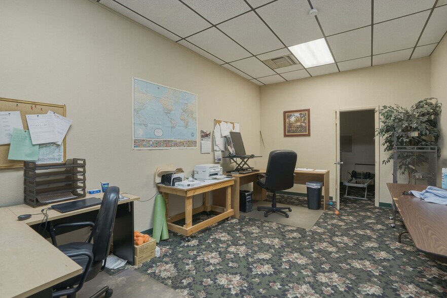 More Photos Of 1610 N Myrtle Ave, Clearwater Office For Sale