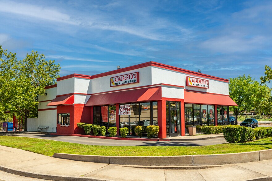 More Photos Of 7400 Fair Oaks Blvd, Carmichael General Retail For Sale