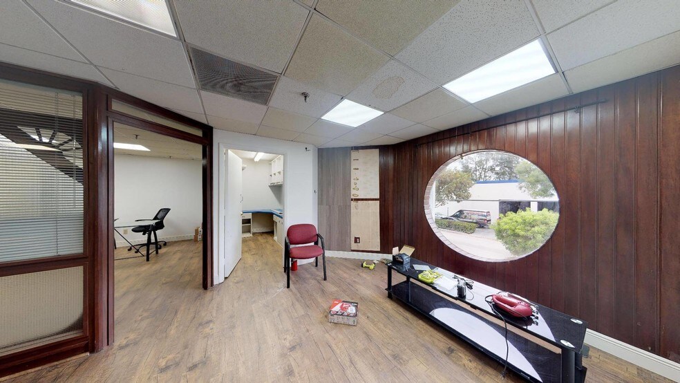 More Photos Of 2000-2010 NW 93rd Ave, Miami Warehouse For Lease