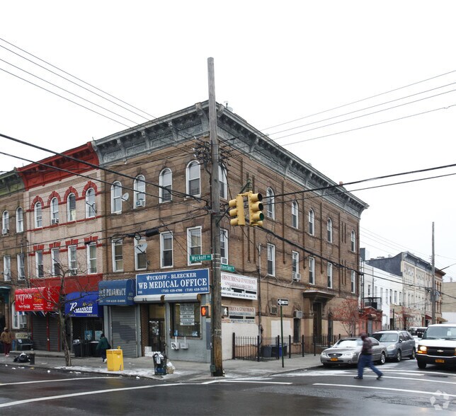 Primary Photo Of 235 Wyckoff Ave, Brooklyn Storefront Retail Residential For Lease