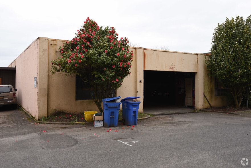 More Photos Of 3204-3212 SW 10th Ave, Portland Apartments For Sale