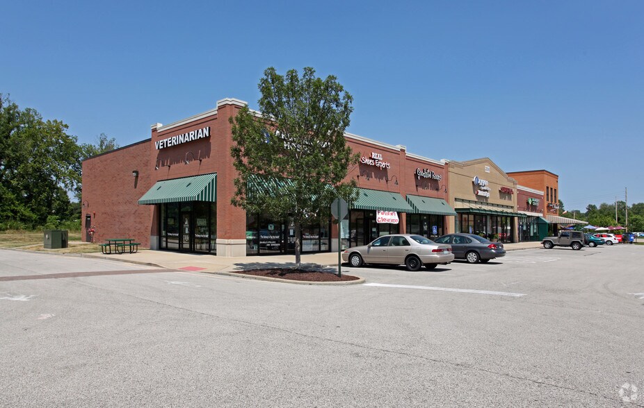 More Photos Of 13645 Big Bend Rd, Valley Park Unknown For Lease