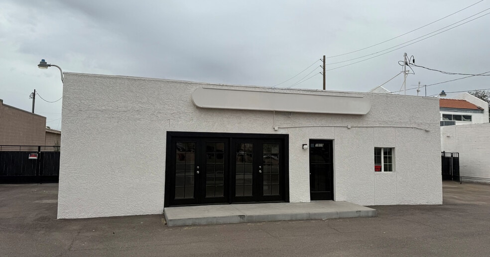 More Photos Of 7809 E McDowell Rd, Scottsdale Unknown For Lease