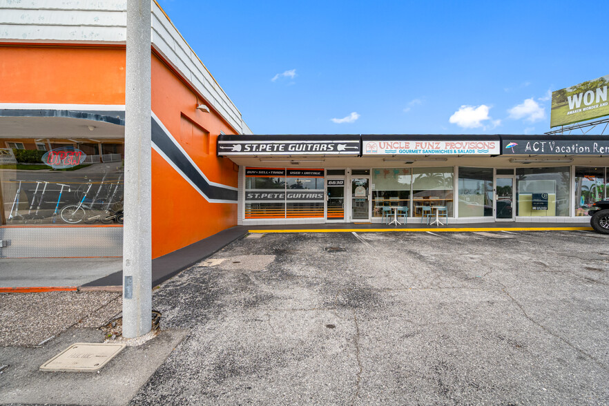 More Photos Of 6630 Gulf Blvd, St Pete Beach Storefront Retail Office For Sale