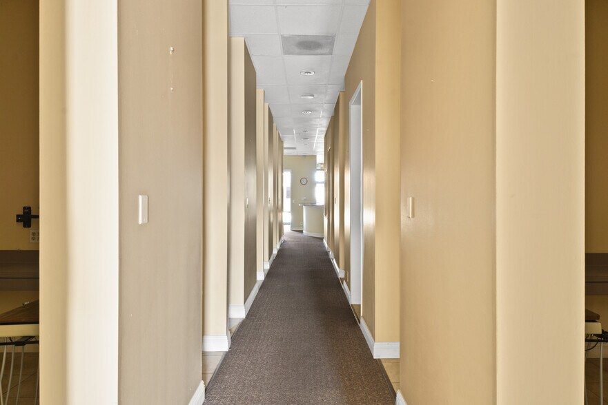 More Photos Of 7932-7942 Valley View St, Buena Park General Retail For Lease