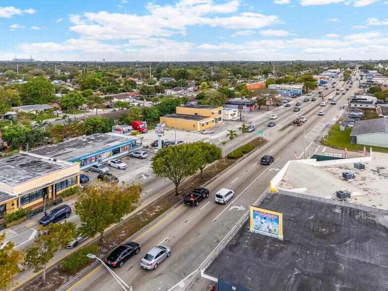 More Photos Of 6246-6252 Pembroke Rd, Miramar Storefront For Sale