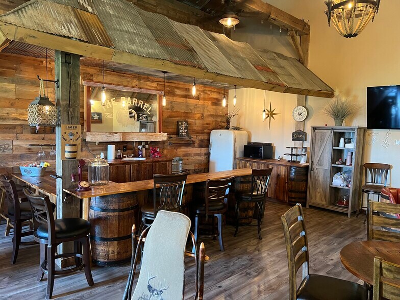 More Photos Of 1605 Vandekarr Rd, Owosso Assisted Living For Sale